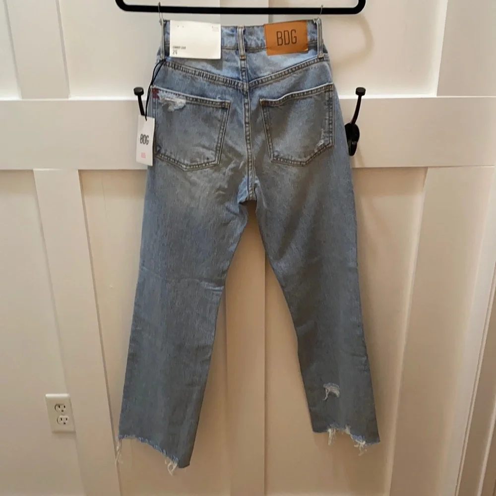 Urban Outfitters BDG NWT jeans size 24 distressed no stretch. - Picture 11 of 11